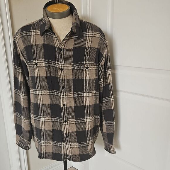 American Eagle Outfitters Black and Tan Plaid Shirt - Picture 1 of 16